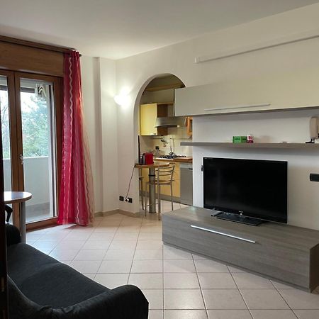 Pm 2 Via De Gasperi Guest House Rozzano Exterior foto