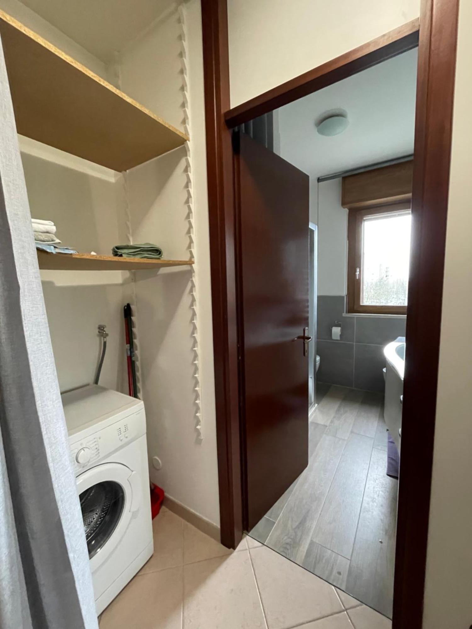 Pm 2 Via De Gasperi Guest House Rozzano Exterior foto